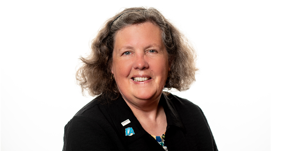Headshot of Janet Hansen on a white background